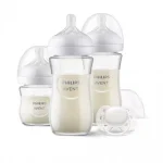 PHILIPS AVENT Подаръчен комплект за бебе с 3 стъклени шишета за хранене Natural Response с биберони без протичане и залъгалка