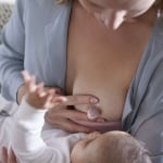 Philips AVENT Силиконови протектори за зърна СРЕДНИ + кутия за стерилизация