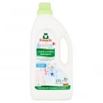 FROSCH BABY Течен перилен препарат за бебешки дрехи - 1,5L